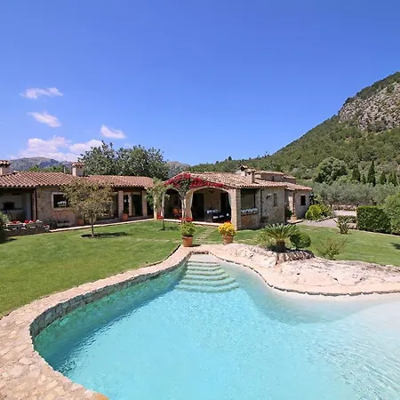Villa Son Brullet *